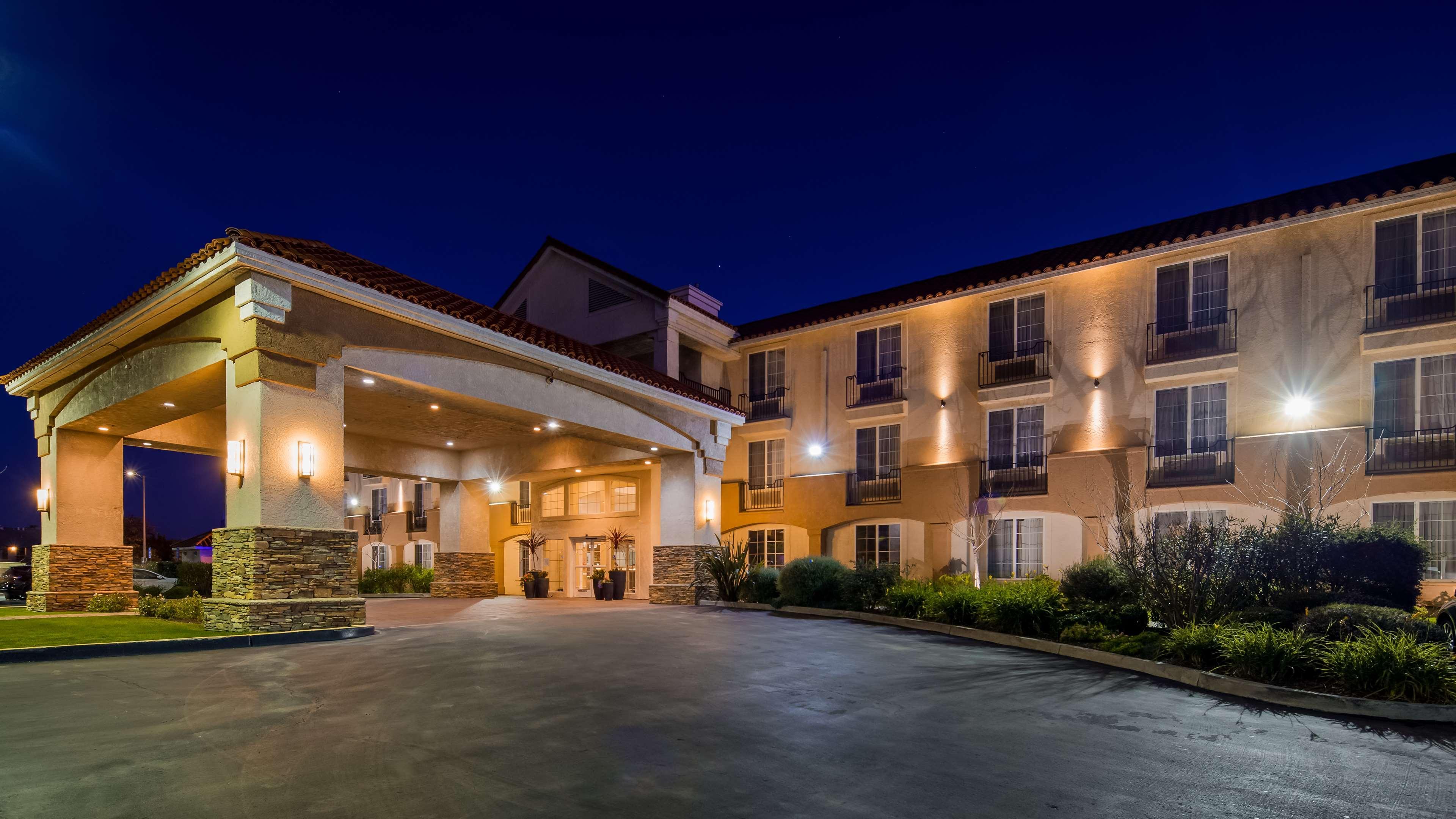 Best Western Plus Salinas Valley Inn&Suites Exterior foto