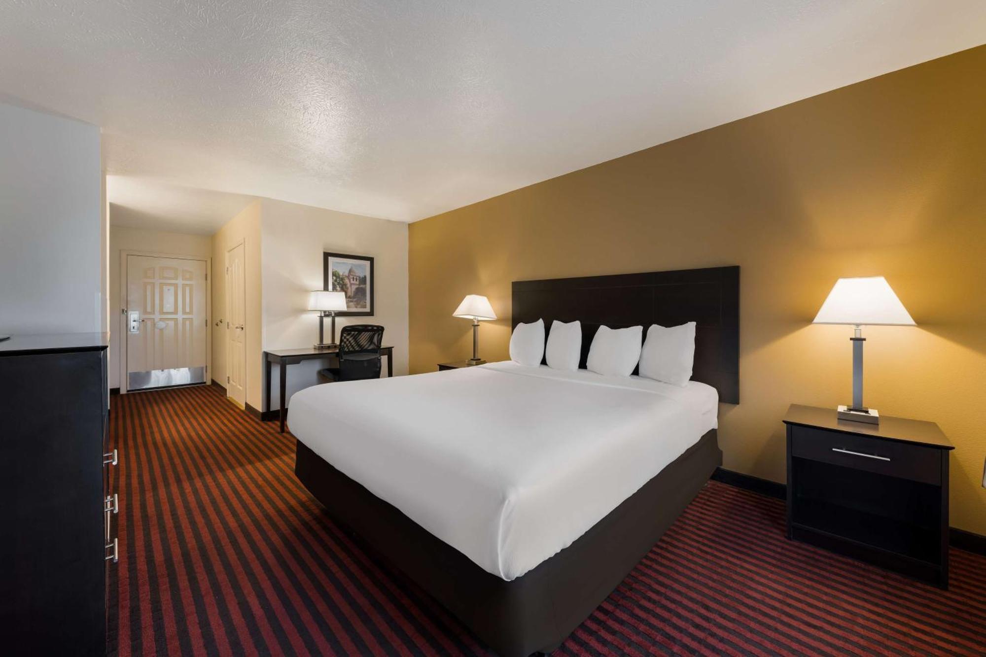 Best Western Plus Salinas Valley Inn&Suites Exterior foto