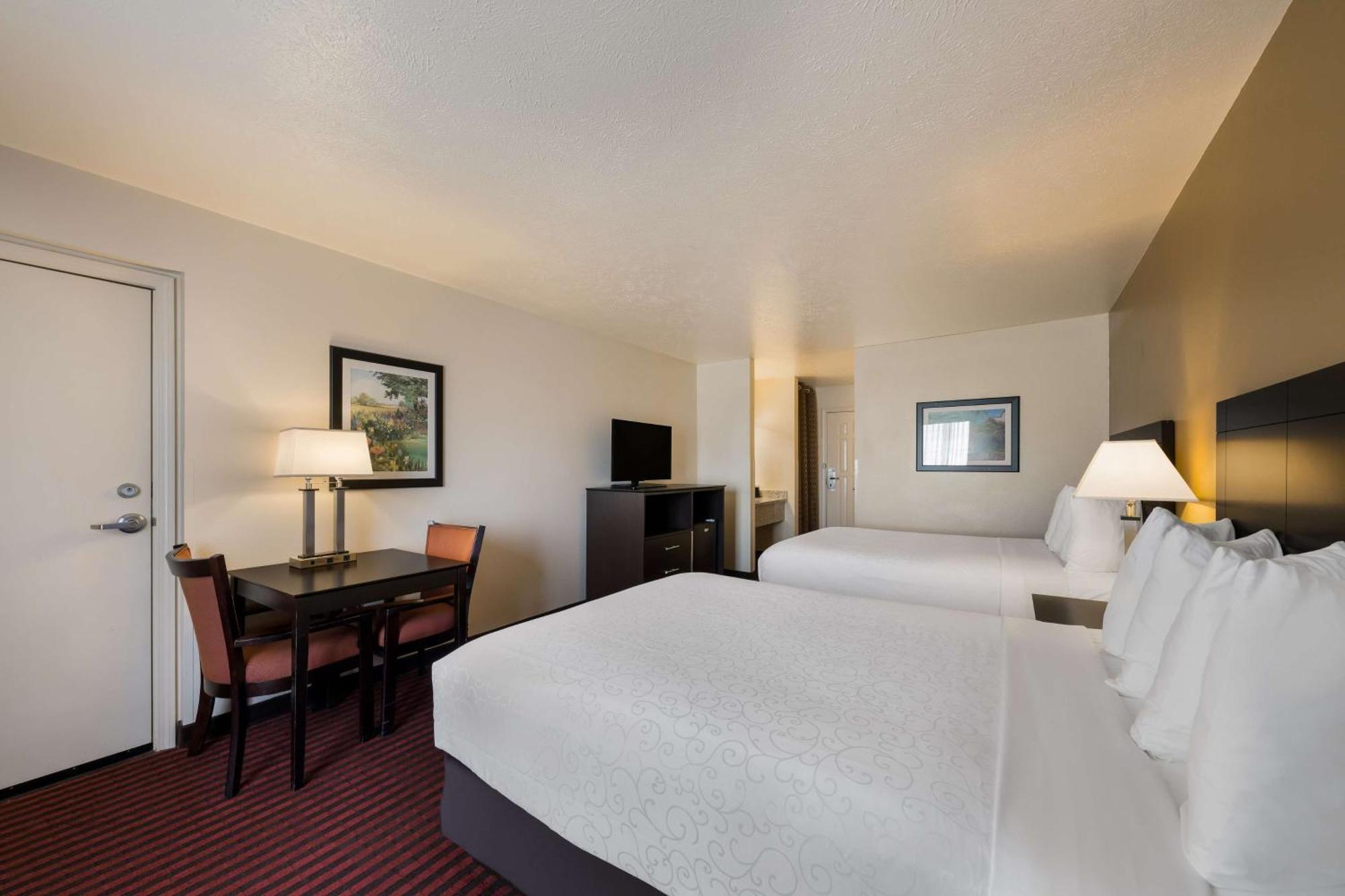 Best Western Plus Salinas Valley Inn&Suites Exterior foto