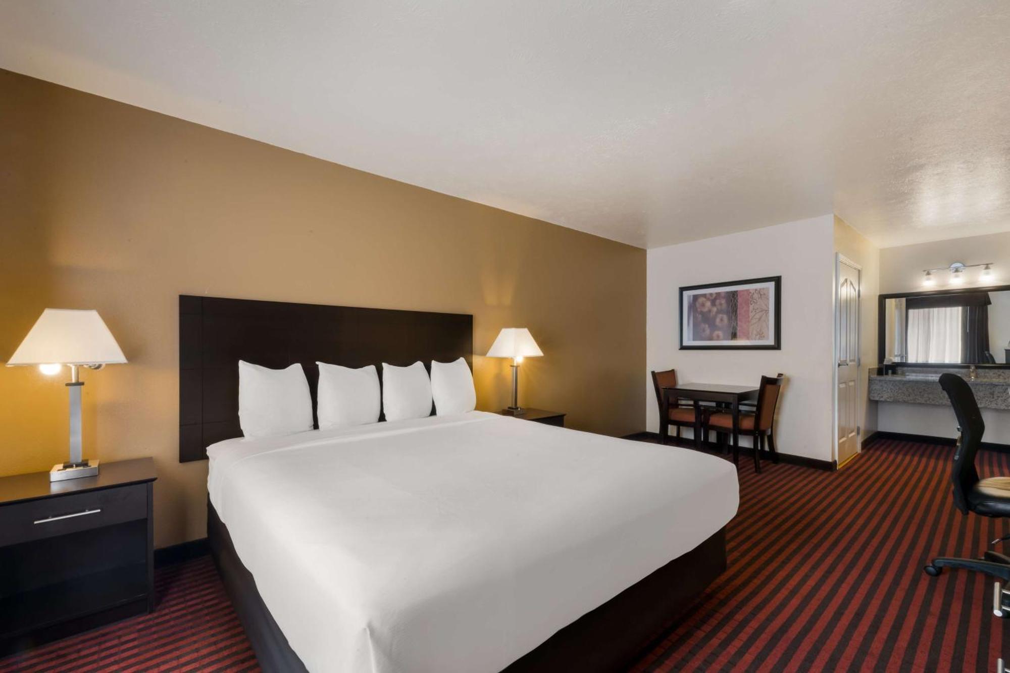 Best Western Plus Salinas Valley Inn&Suites Exterior foto