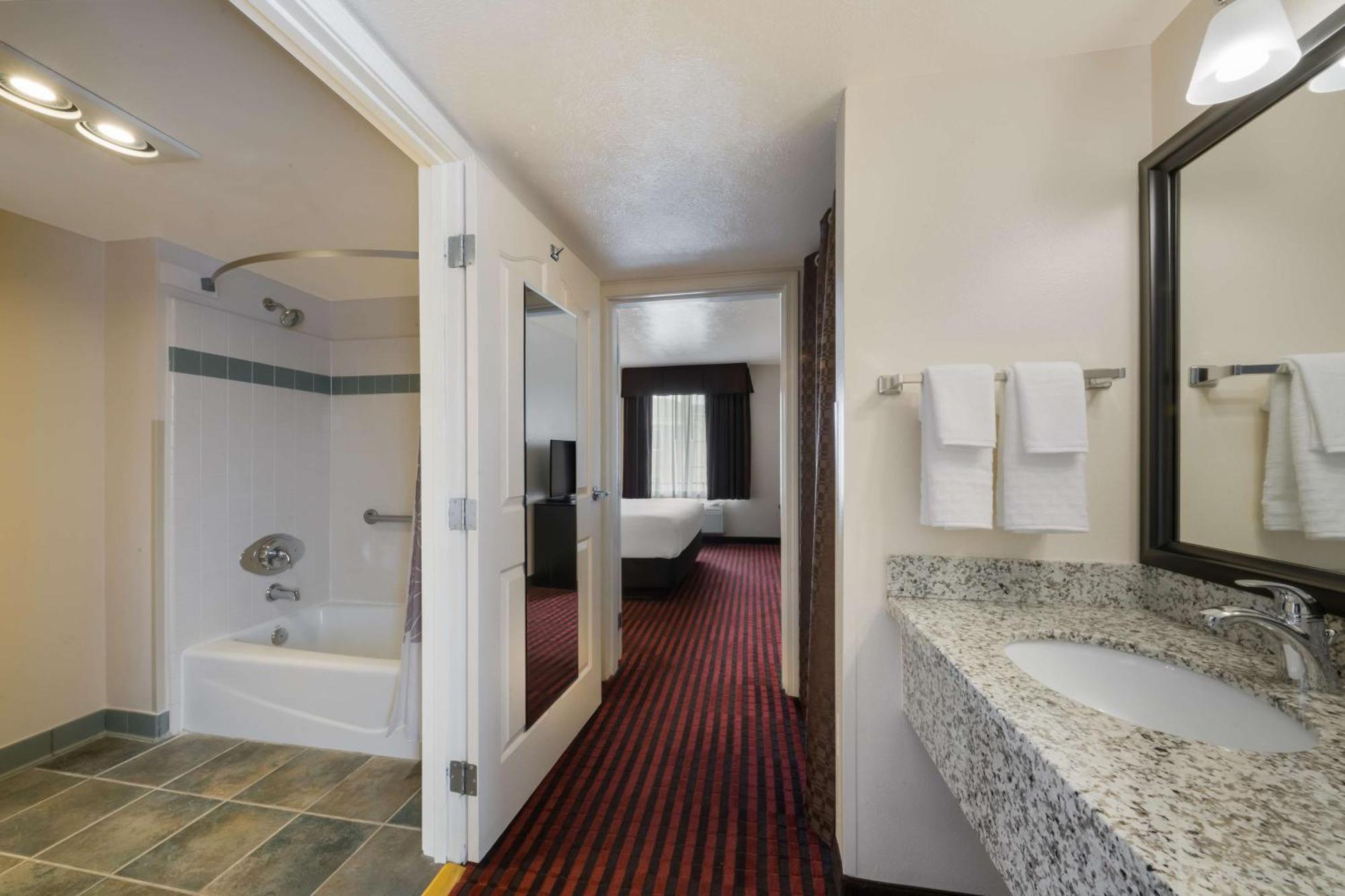 Best Western Plus Salinas Valley Inn&Suites Exterior foto