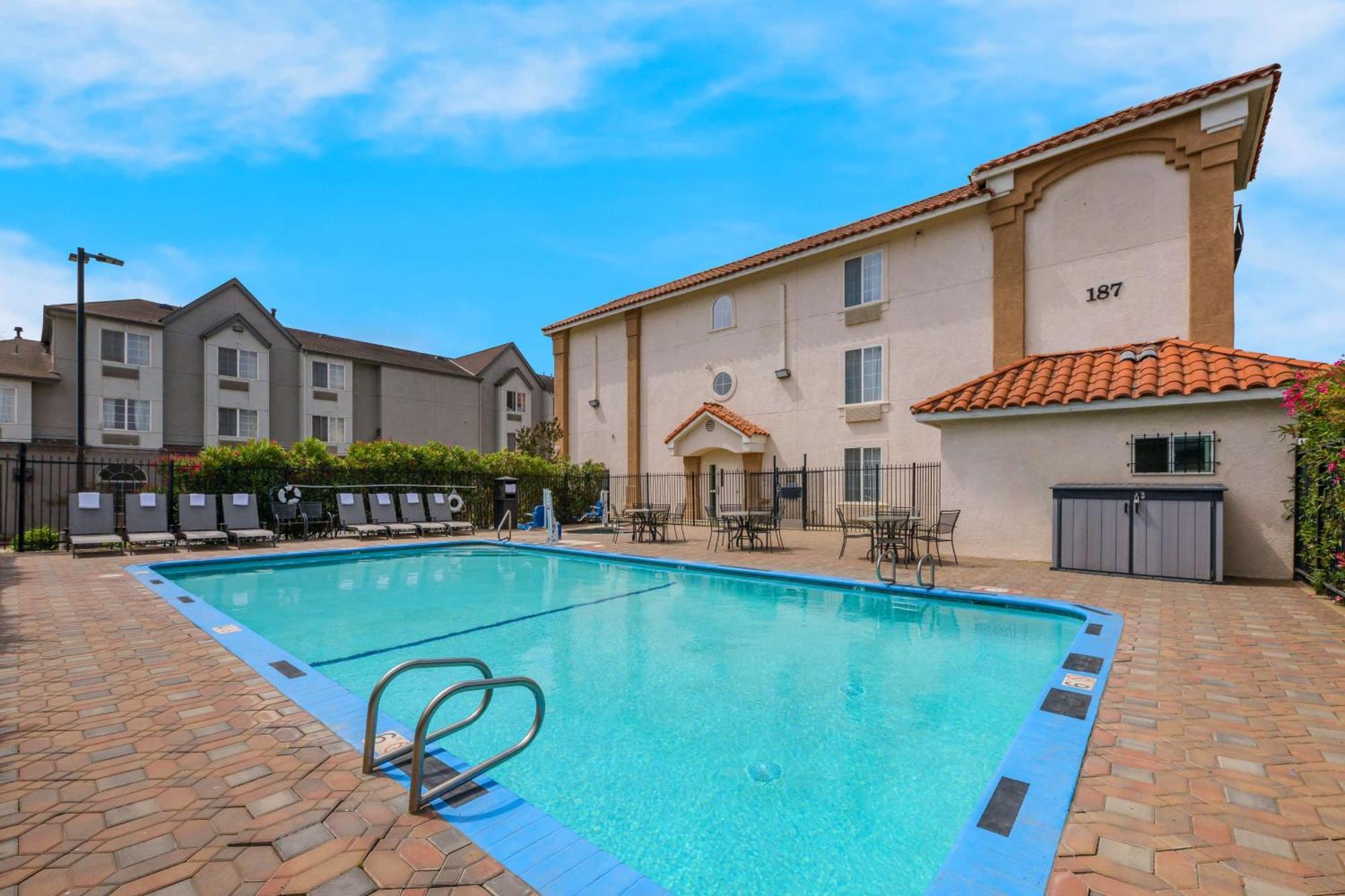 Best Western Plus Salinas Valley Inn&Suites Exterior foto